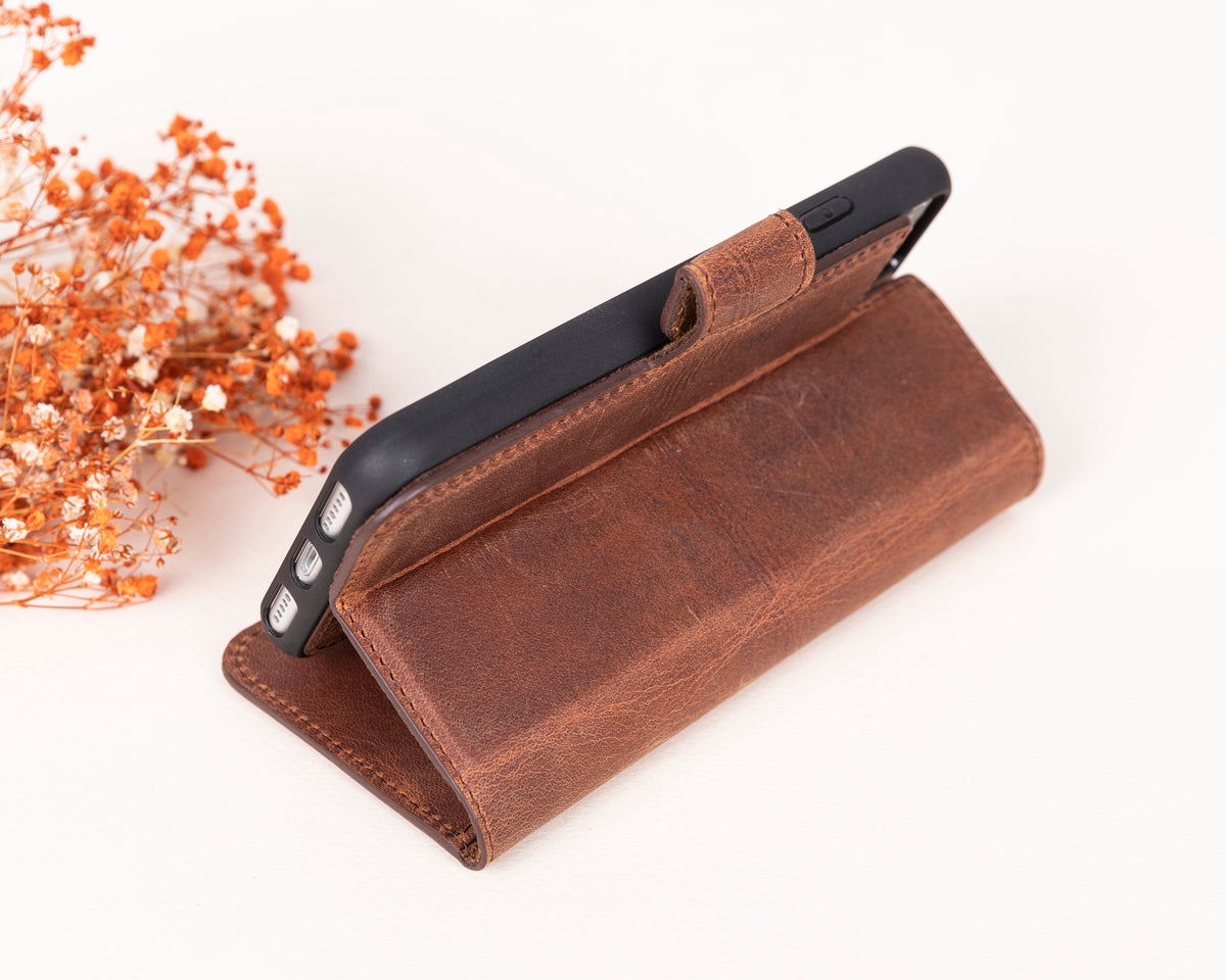 Étui portefeuille amovible en cuir pour iPhone 16E – Magic Wallet