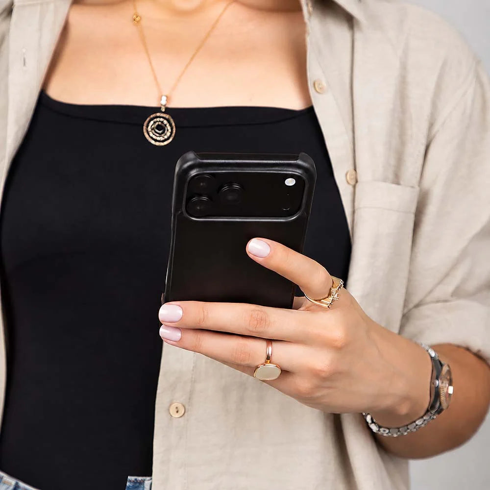 Genuine Leather iPhone 18 Pro Max Case - UJ