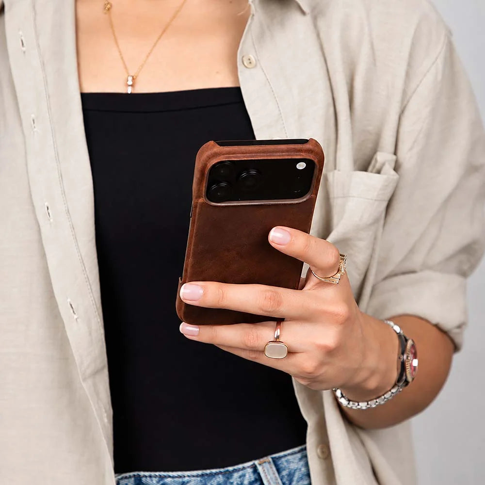 Genuine Leather iPhone 18 Pro Max Case - UJ