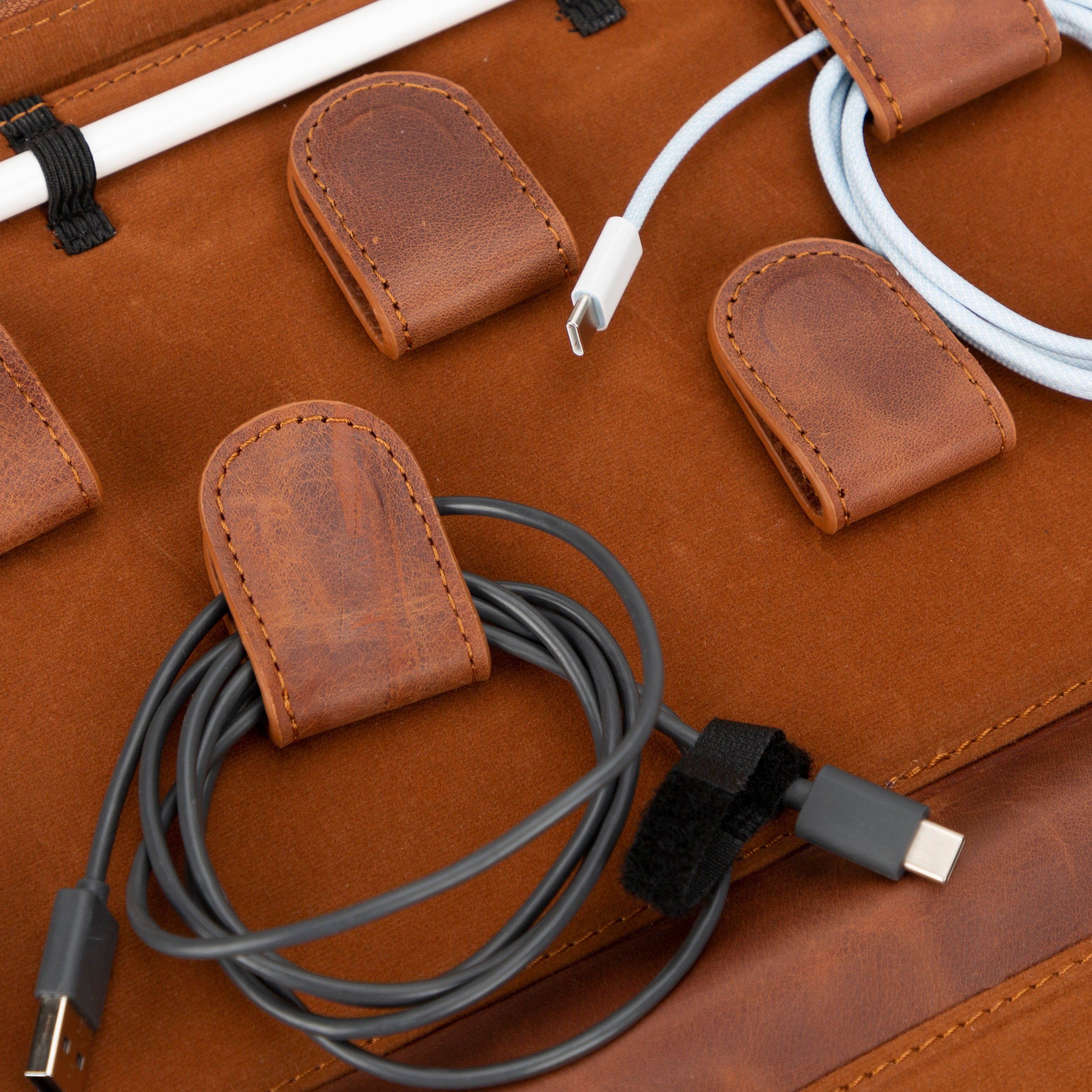 Reise-Kabel-Organizer aus echtem Leder