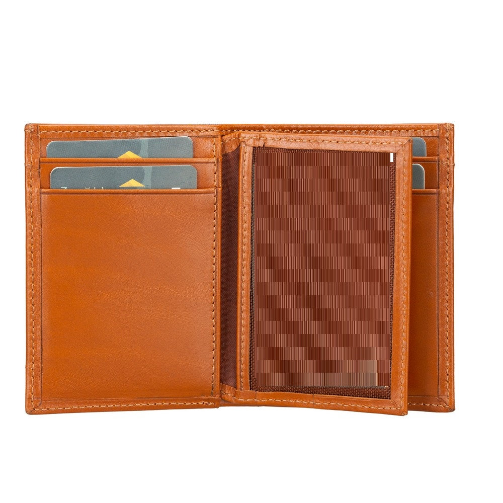 Leather Card Holder With Airtag Slot - Airmaka
