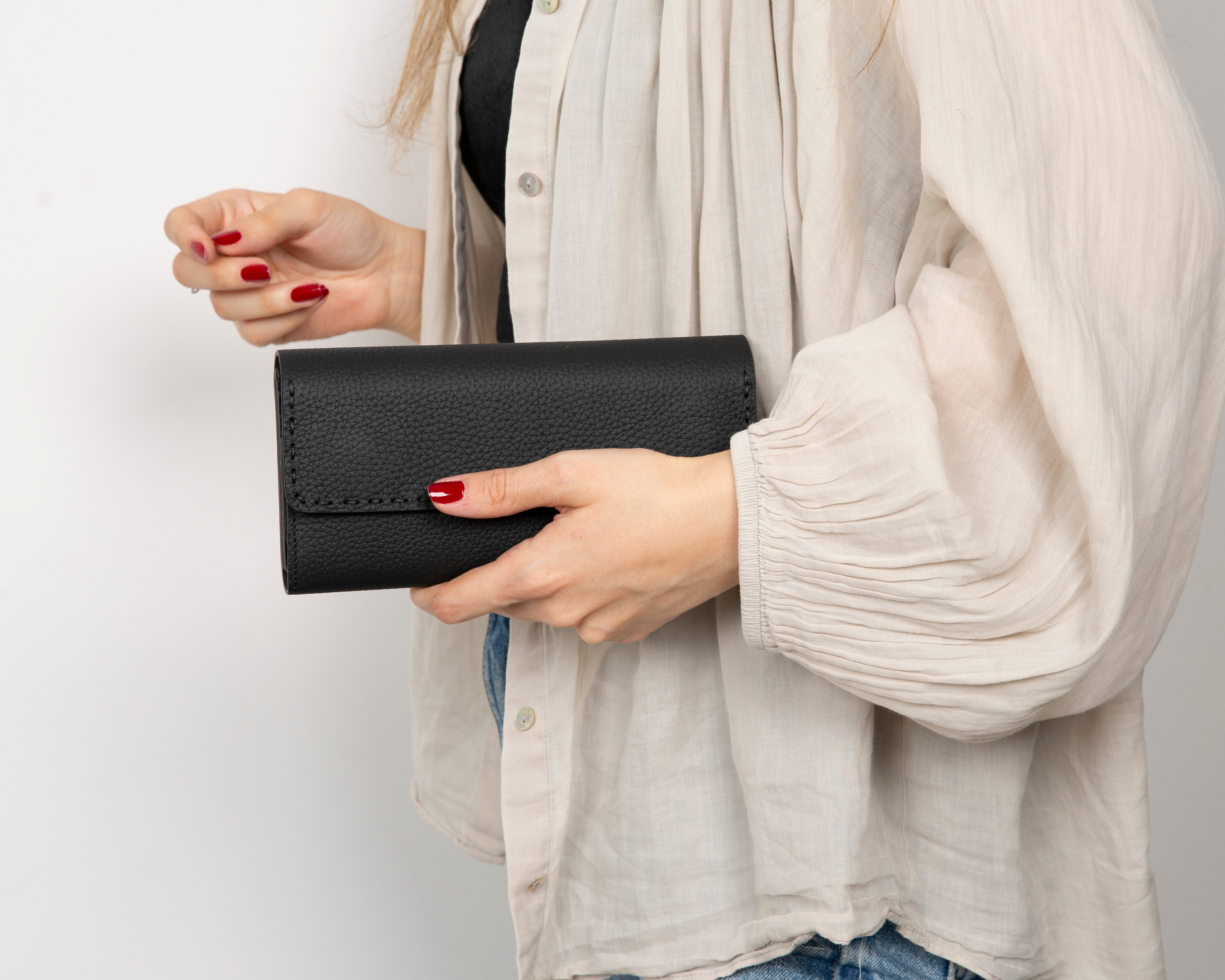 Leather Women's Wallet - Noble
