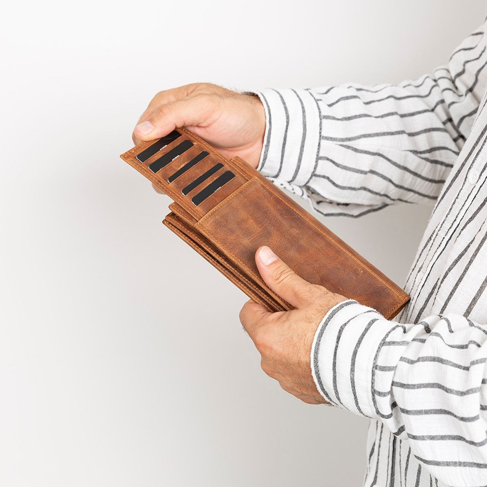 Leather Universal Wallet - Tenuta