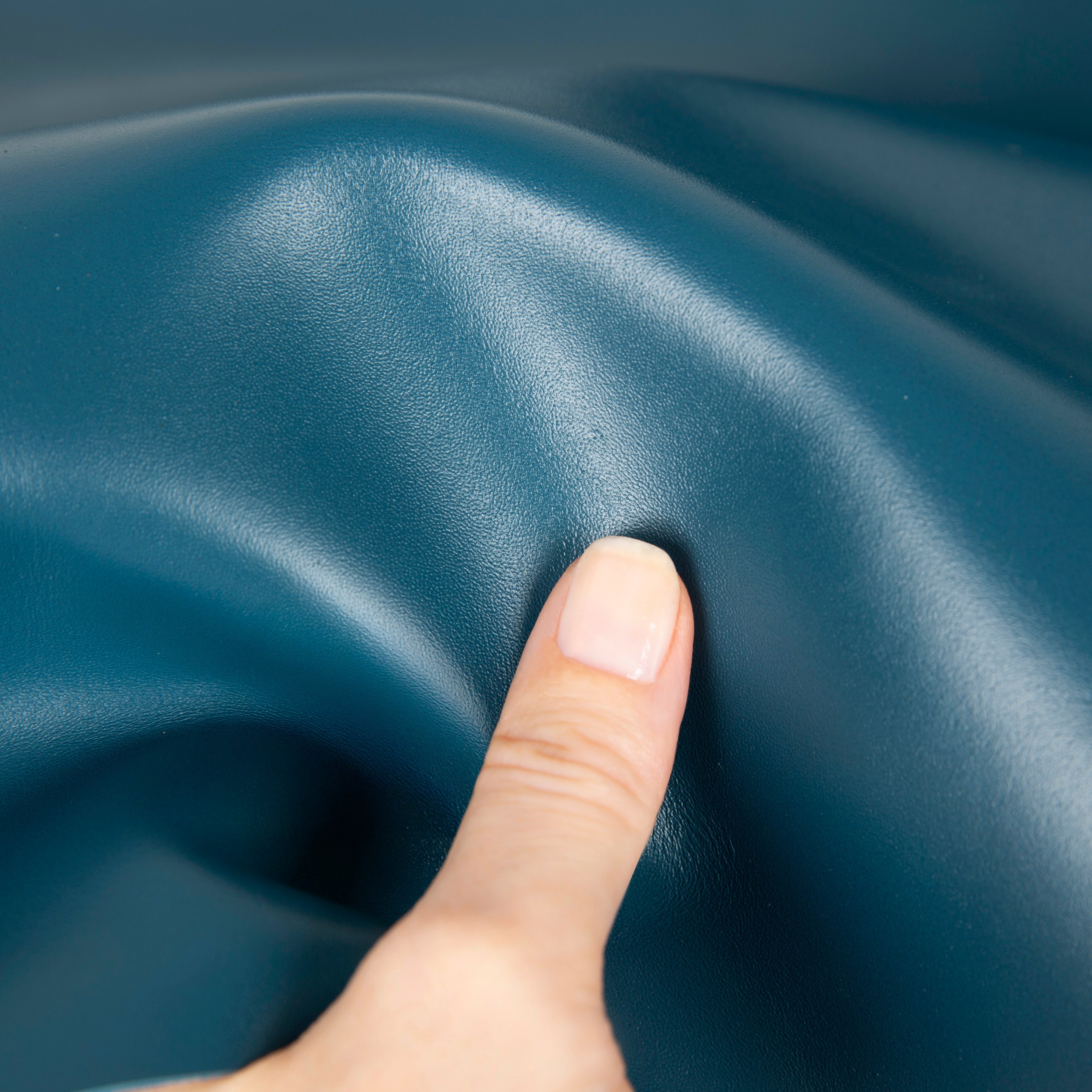 iPhone 17 Pro Max Leather Detachable Wallet Case - Magic Wallet