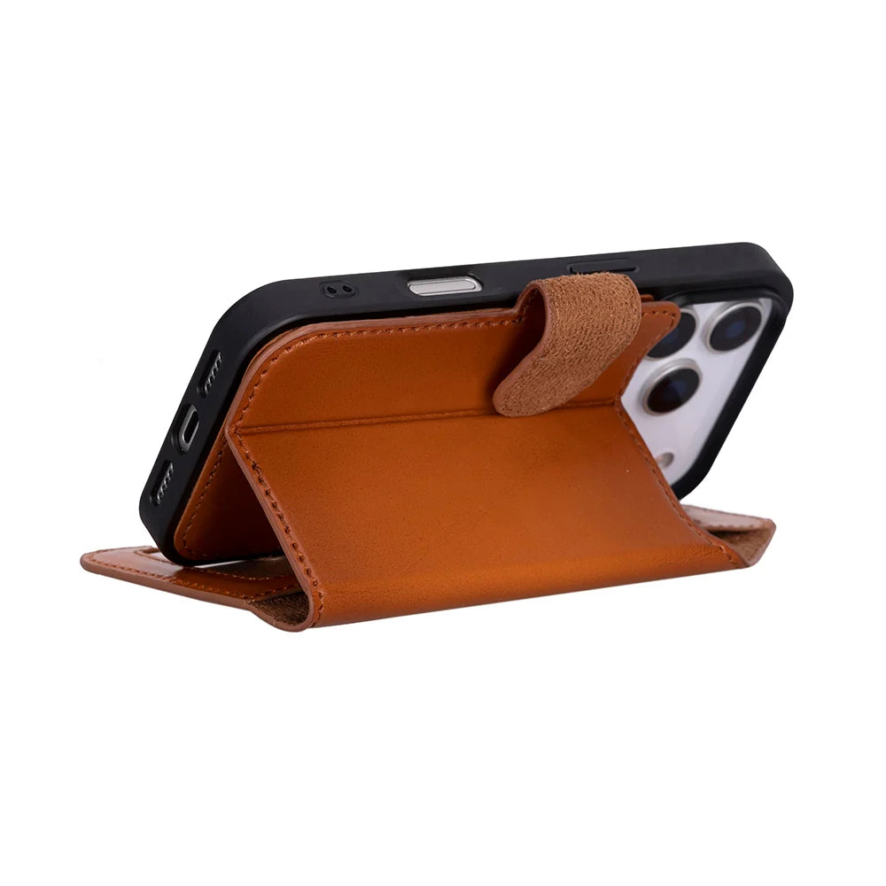 iPhone 18 Pro Leather Detachable Wallet Case - Magic