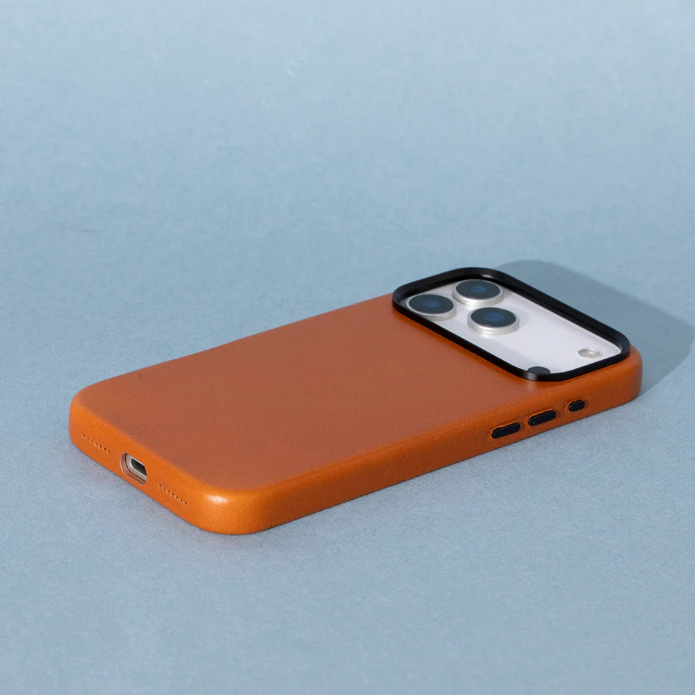 iPhone 17 Pro Max Leather Case - Prestige