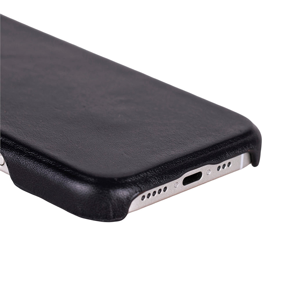 Leather iPhone 17 Pro Case - UJ