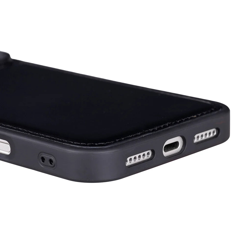 iPhone 17 Pro Leather Case - Flex Cover