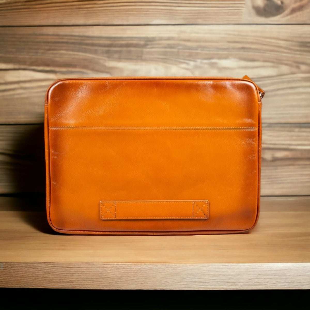 Schlanke Laptop-/Tablet-Tasche aus Leder – Awe