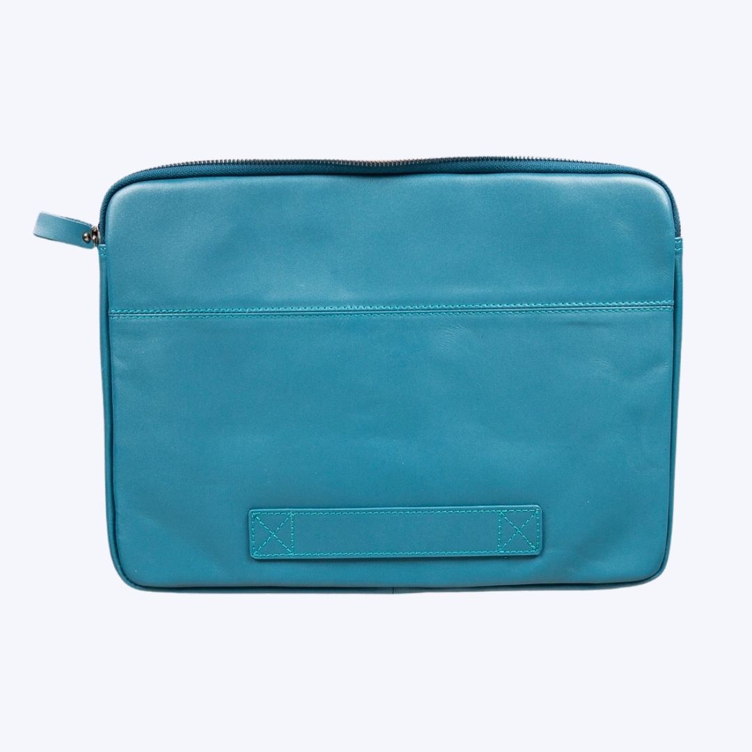 Schlanke Laptop-/Tablet-Tasche aus Leder – Awe