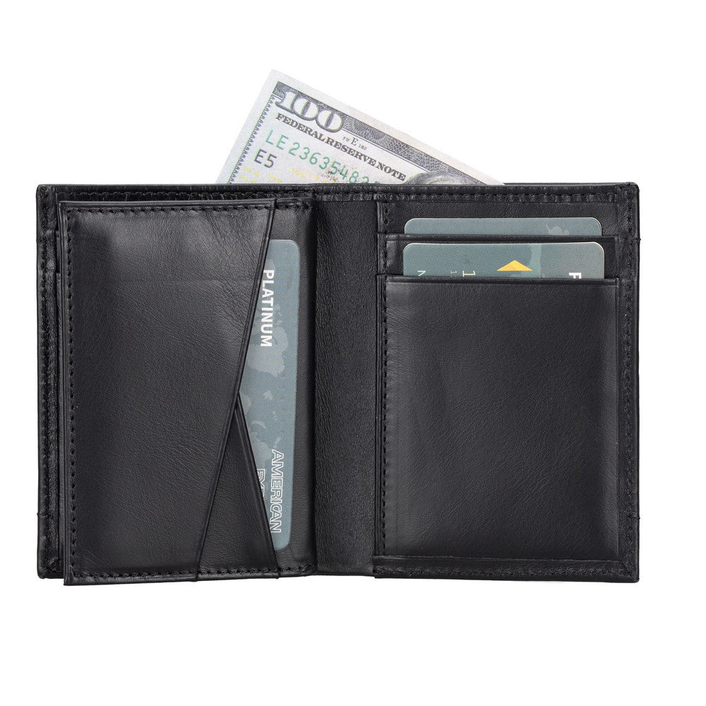 Leather Card Holder With Airtag Slot - Airmaka