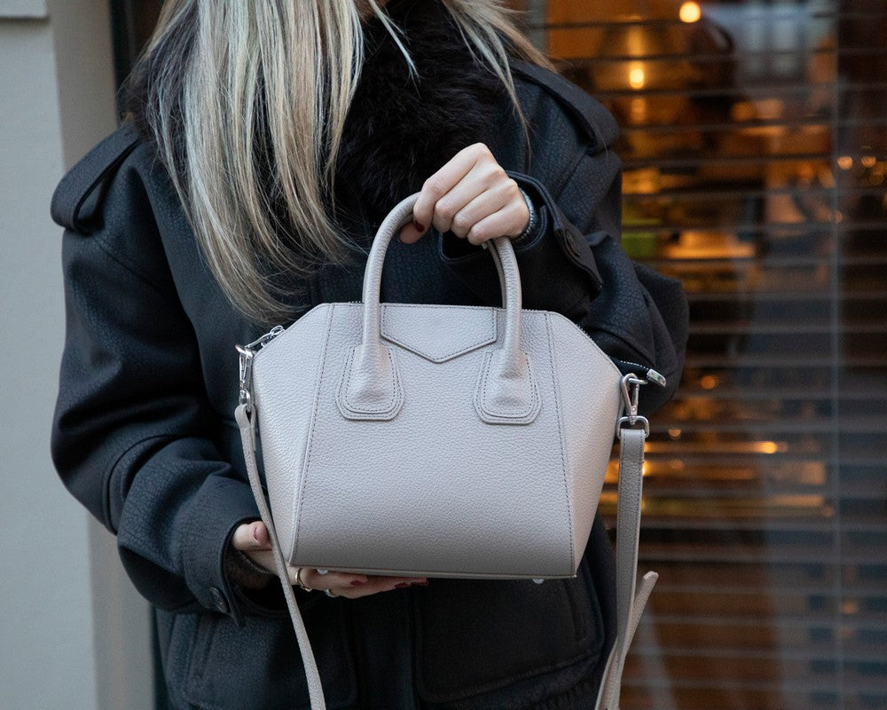 Leather Women's Bag, Medium - Lorenza