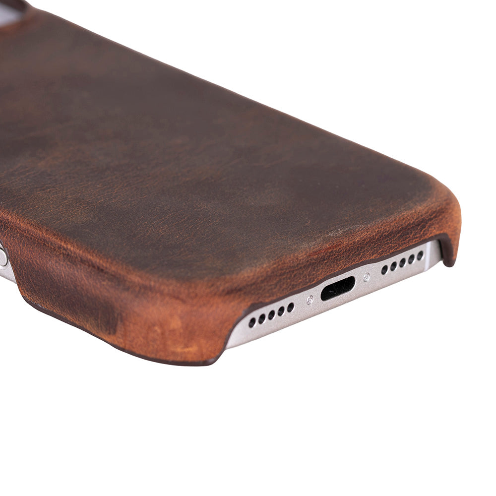 Leather iPhone 17 Case - UJ