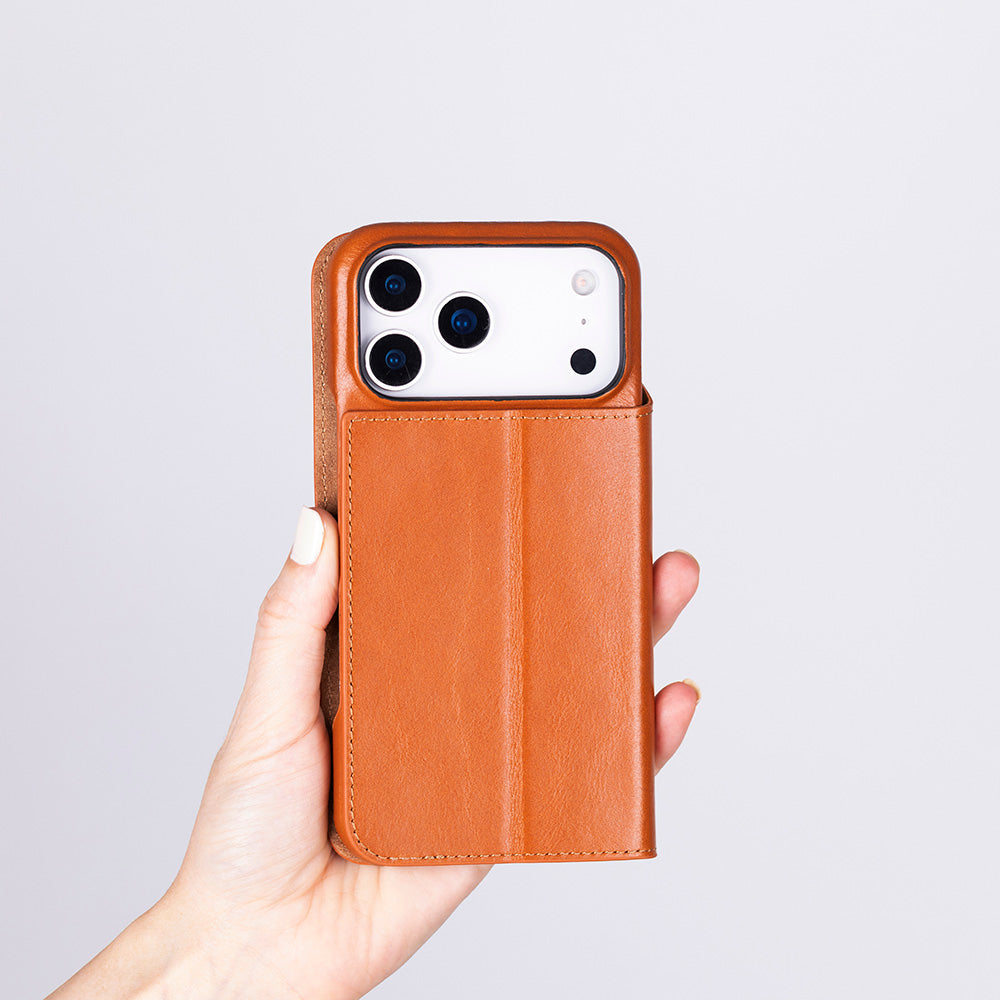 Leather iPhone 17 Pro Max Folio Case - Sonat