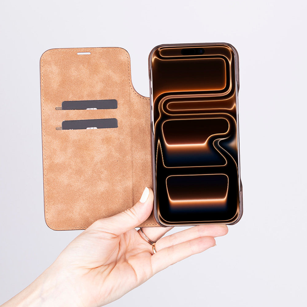 Leather iPhone 17 Pro Max Folio Case - Sonat